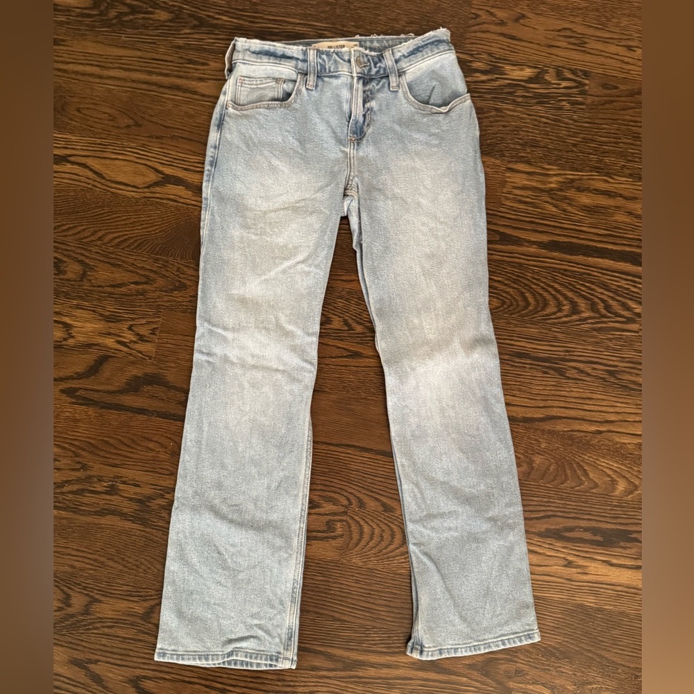 Hollister Women's Light Blue Straight Leg Jeans